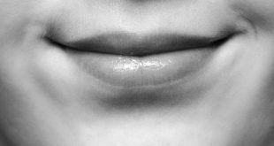 5 soluzioni per nascondere le rughe del contorno labbra