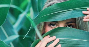 I gesti perfetti per sgonfiare gli occhi