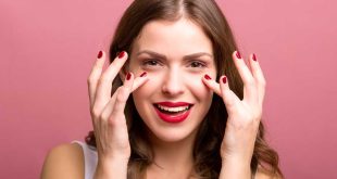 Massaggio del viso come migliorare l’aspetto della pelle in 5 minuti