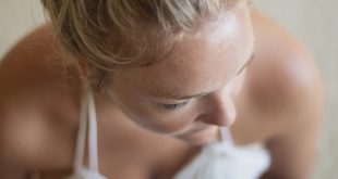 Zero macchie scure sulla pelle del viso quest’estate, è possibile