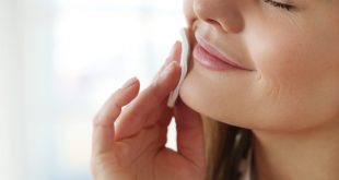 Che succede alla mia pelle se vado a dormire senza struccarmi?