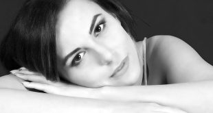 Pelle meno soda con il passare del tempo: che fare?